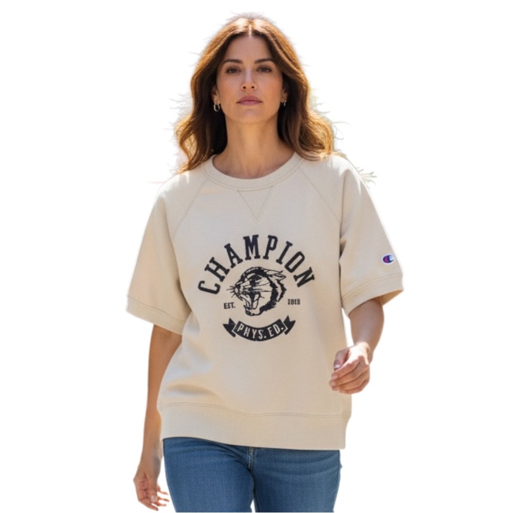 Champion Women's Beige Graphic Sweatshirt